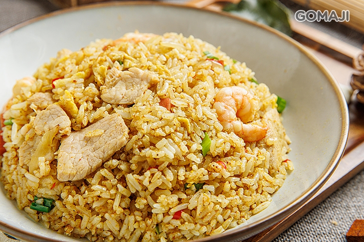 泰式海陸咖哩炒飯
