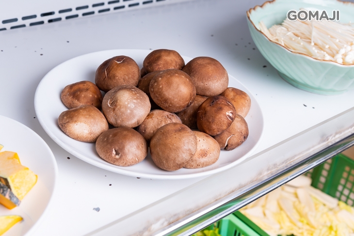 火鍋料吧、蔬菜、冰淇淋吧