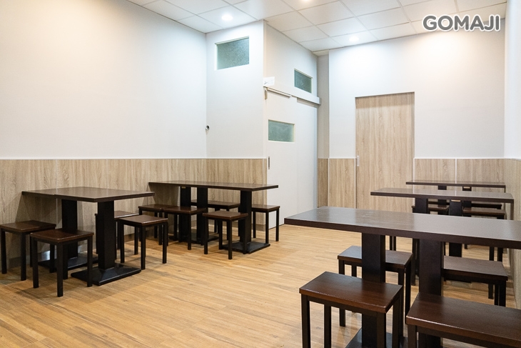 路弁攤 丼飯.炒泡麵專賣