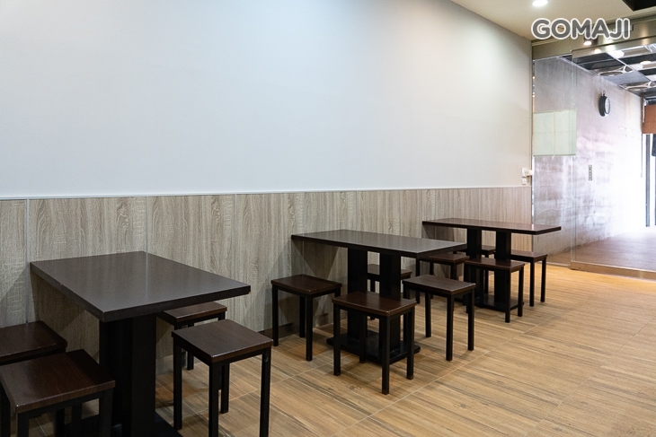 路弁攤 丼飯.炒泡麵專賣