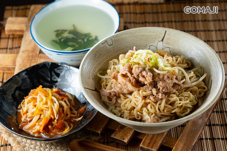 秘製醬炒牛炒泡麵