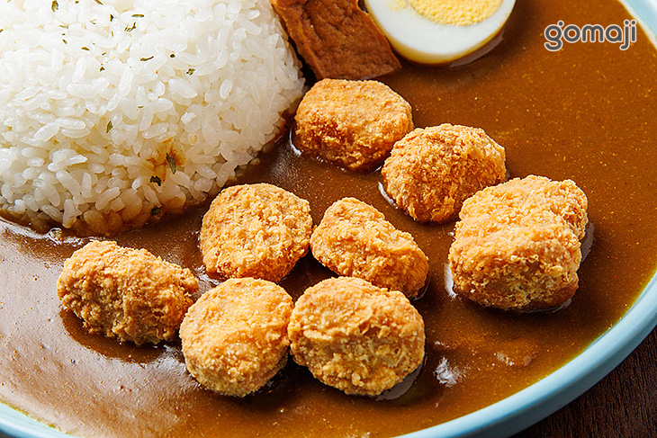雞米花咖哩飯