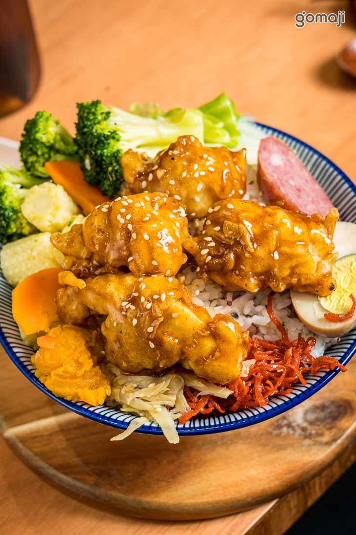 秘製醬燒唐揚雞丼