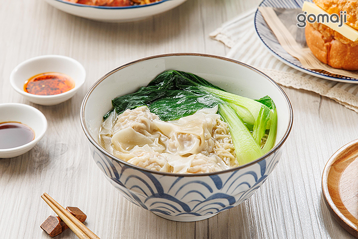 港式鮮蝦雲吞麵