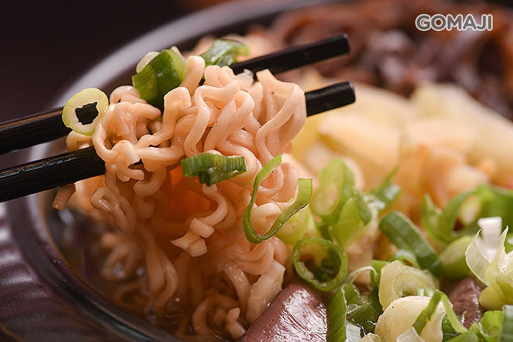 泡麵鴨血蘿蔔煲