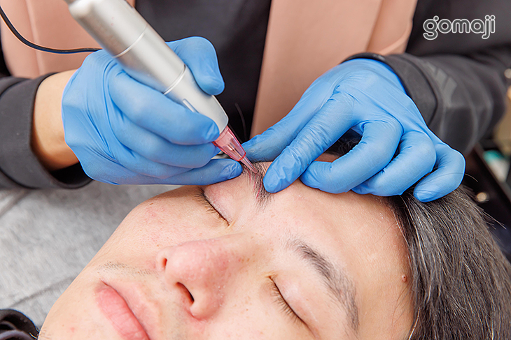 男士仿真線條眉紋綉操作