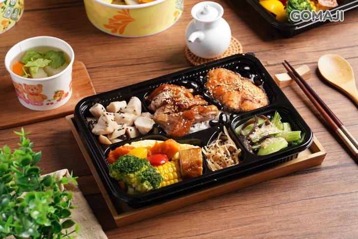 鴨肉拼魚