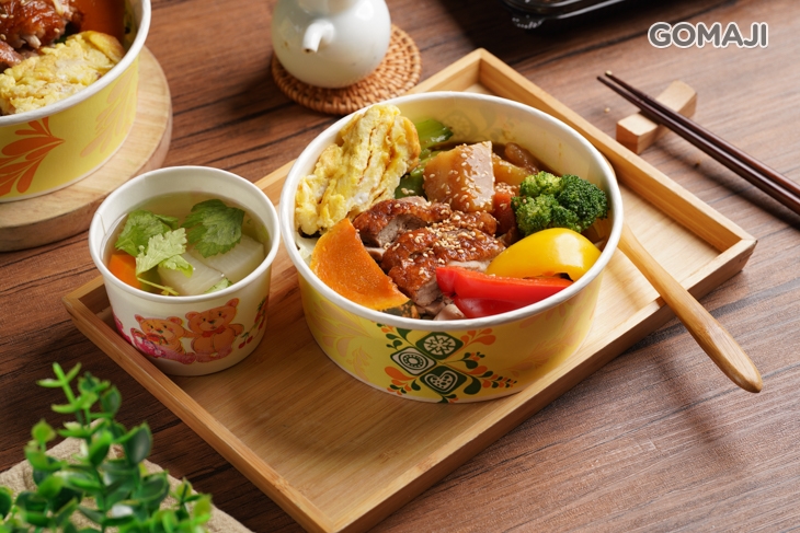 咖哩鴨丼