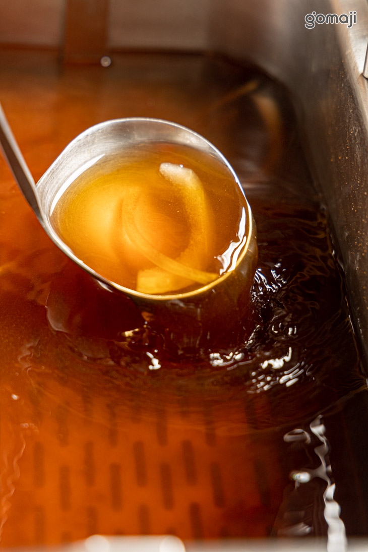 湯底：柴魚昆布