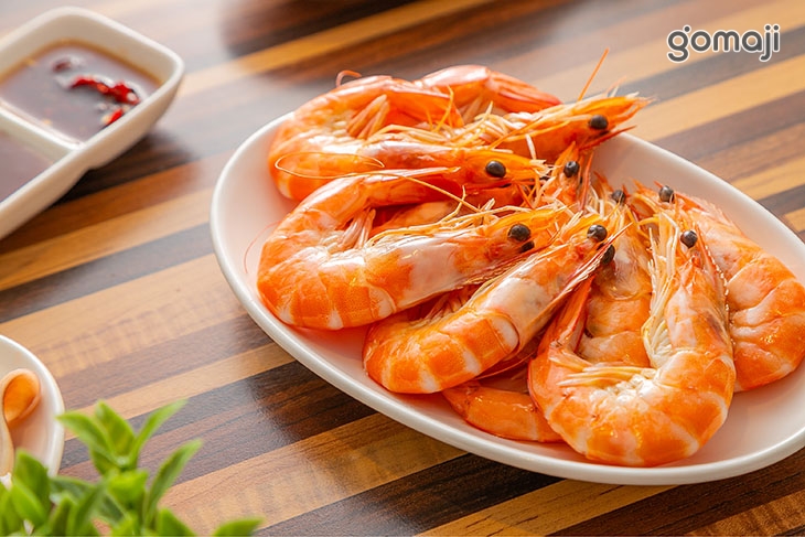 九隻白蝦海鮮麵