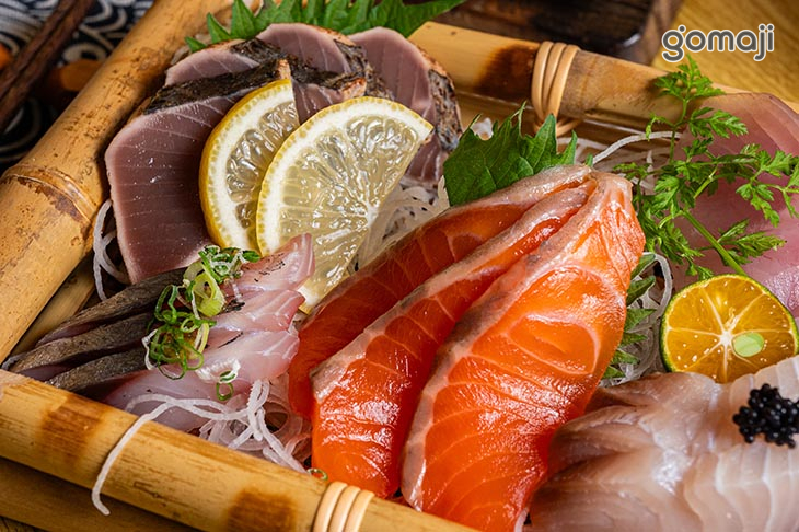 極上生魚片(499)