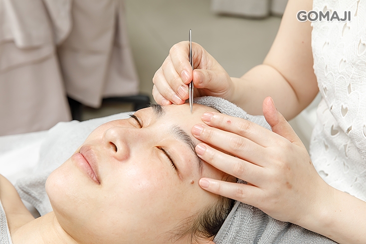 全臉黑頭粉刺痘痘淨化清除(20分，依個人膚況而定)