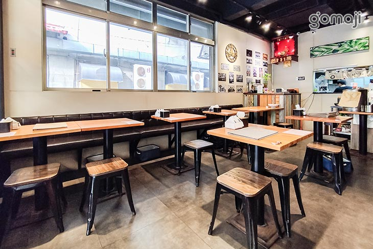 潮星州海南雞飯．叻沙專賣