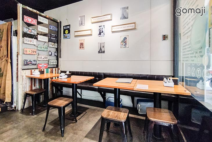 潮星州海南雞飯．叻沙專賣