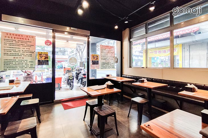 潮星州海南雞飯．叻沙專賣