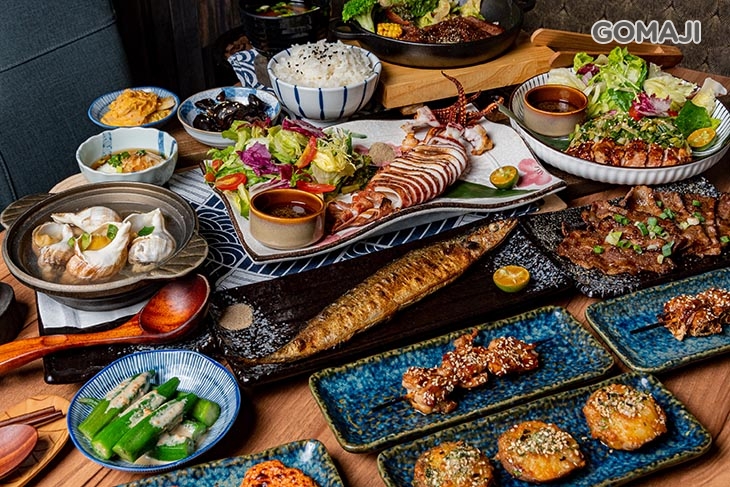 大河屋 燒肉丼 串燒