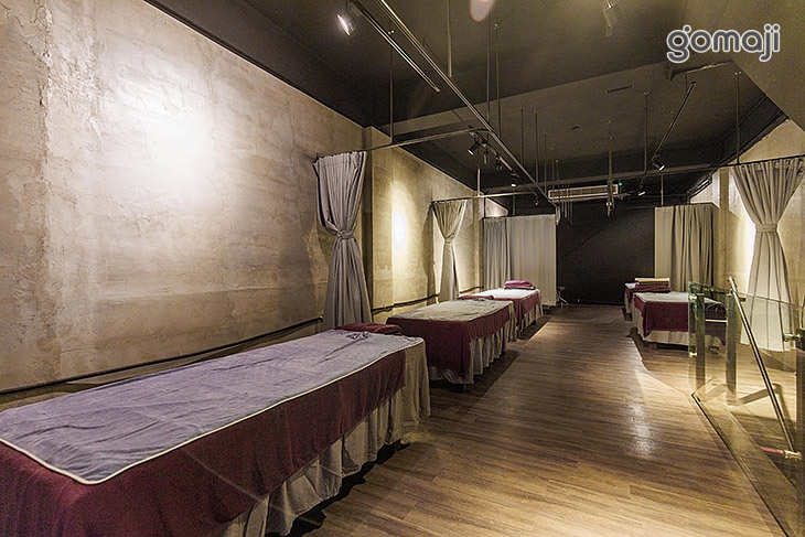 奔Fun足體工坊(西門店)