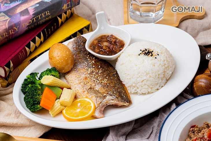 香煎鮮魚飯 