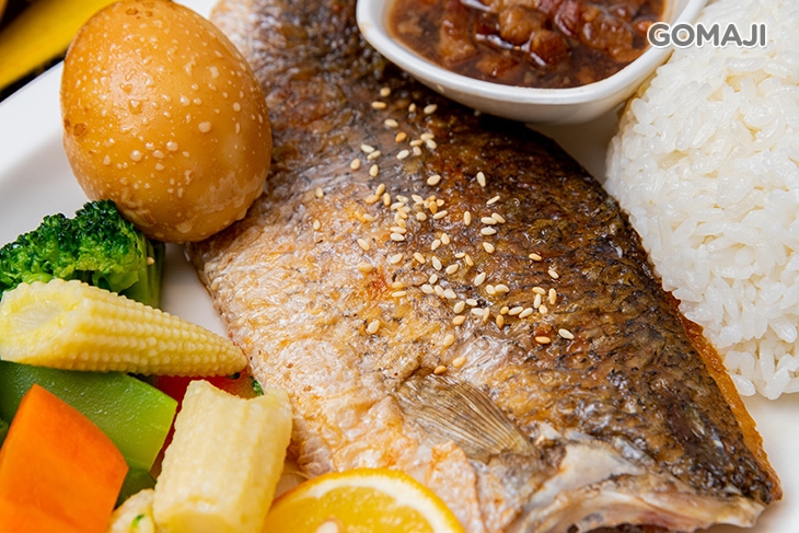 香煎鮮魚飯 