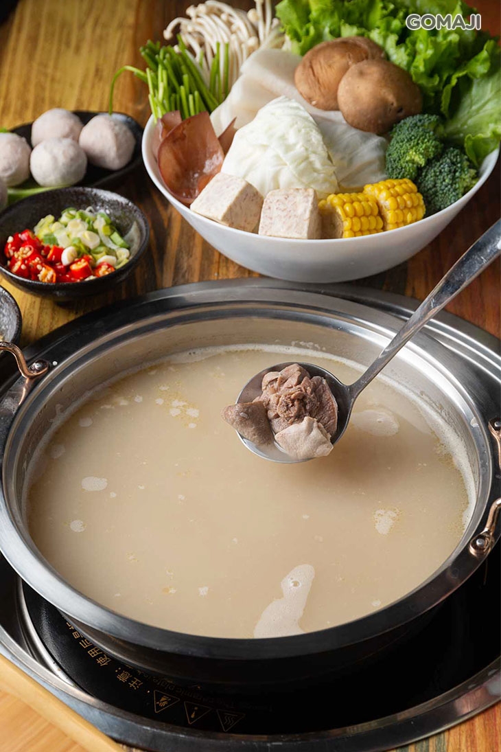 胡椒豬肚雞湯