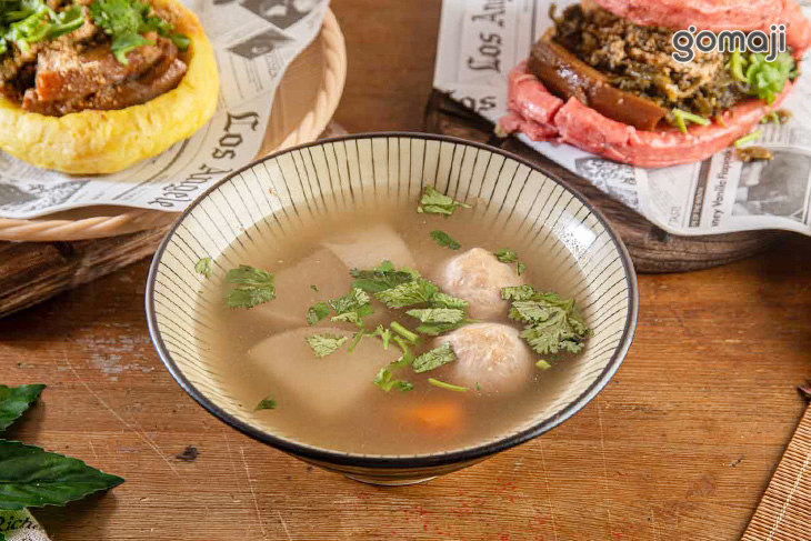 蘿蔔貢丸湯