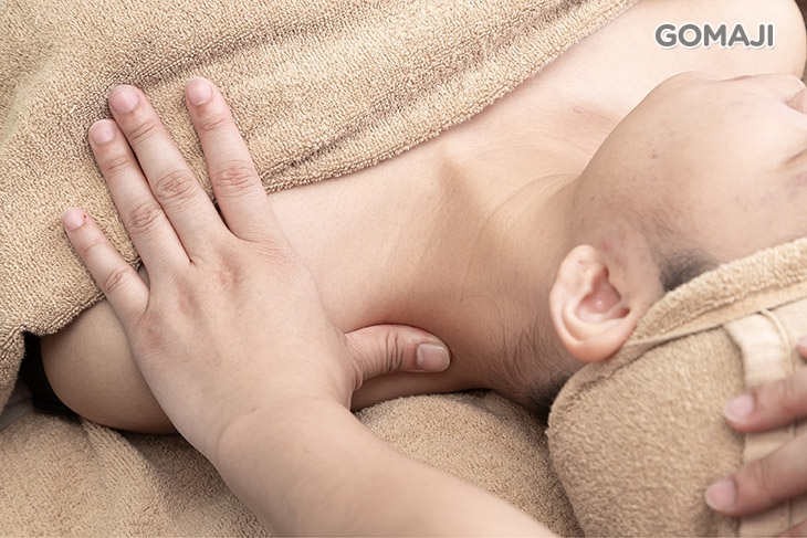 頭肩頸釋放按摩舒緩按摩SPA