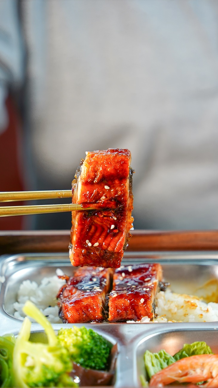 蒲燒鰻魚香御飯