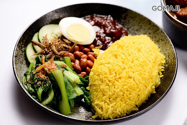 咖哩雞椰漿飯