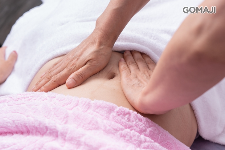 暖薑精油腹部激活手技按摩