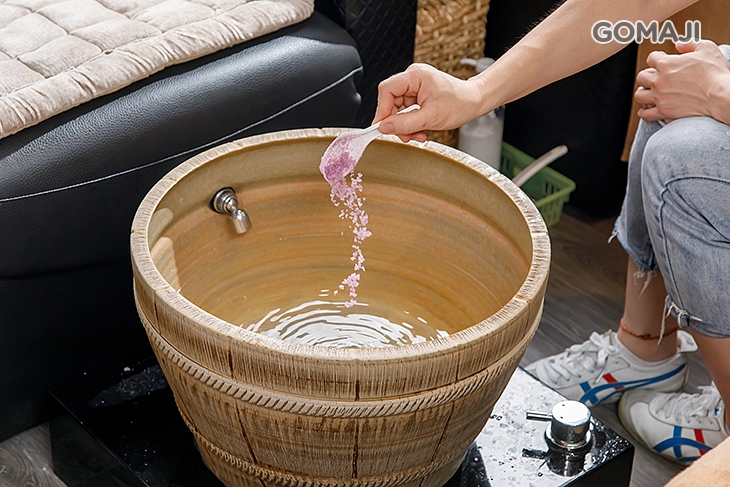 薰衣草海鹽足湯