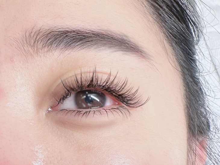  E.媽生自然款6D/YY輕柔300根美睫(依原生睫毛條件嫁接) 