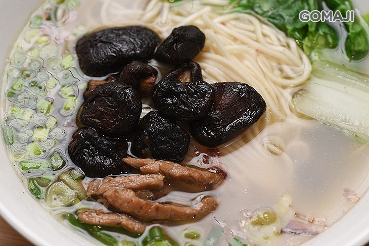 香菇肉絲麵