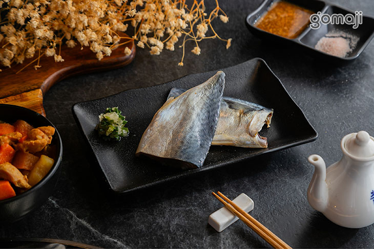 薄鹽鯖魚