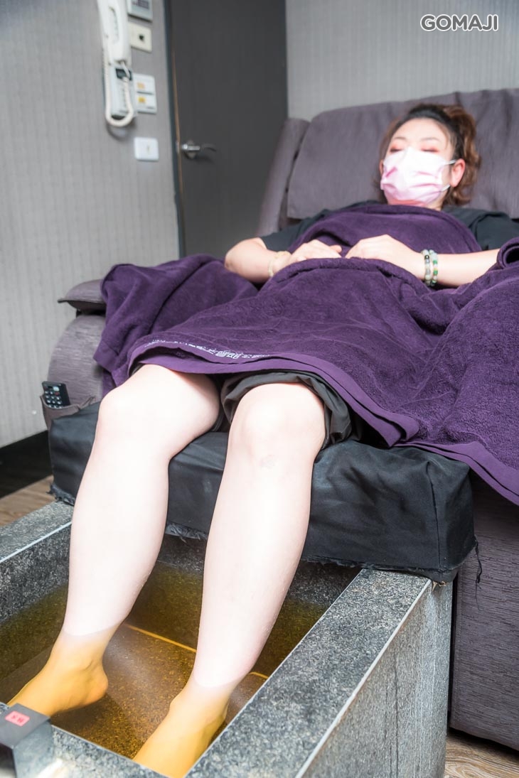 精油海鹽泡腳(含頭肩頸按摩)