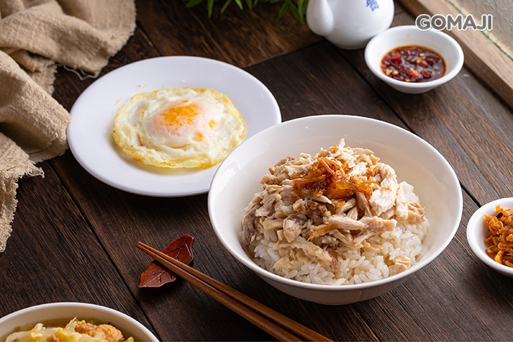 火雞肉飯+蛋