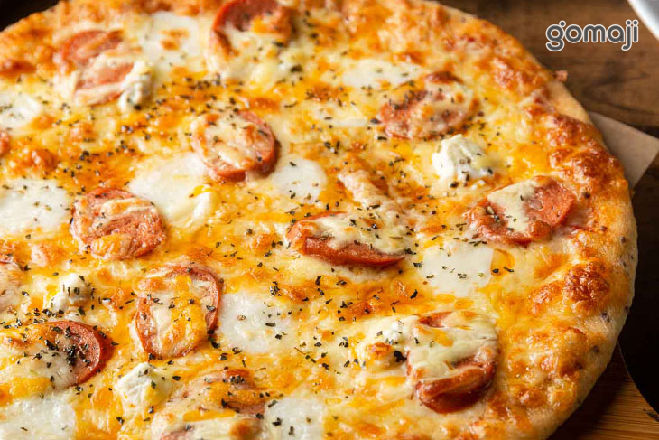 臘腸起司四重奏披薩