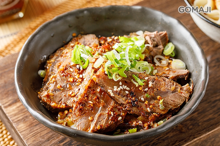 麻辣牛腱