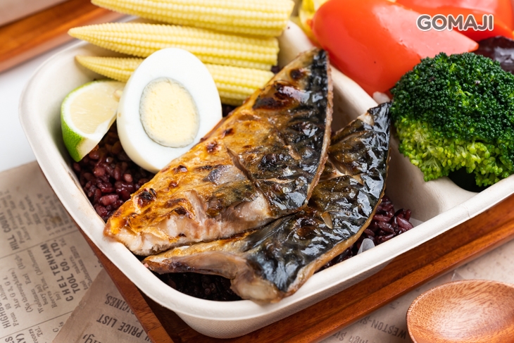 慢火鹽烤鯖魚餐盒
