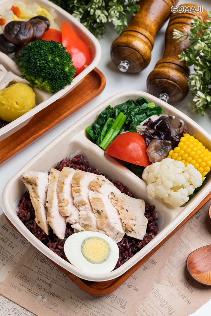 舒肥香煎雞胸餐盒