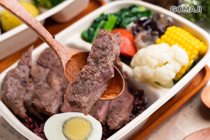 舒肥嫩肩牛排餐盒