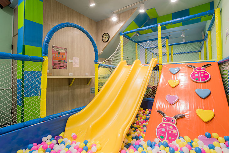 休闲娱乐 bobo play啵啵游乐园 bobo play啵啵游乐园 在这里听著笑闹