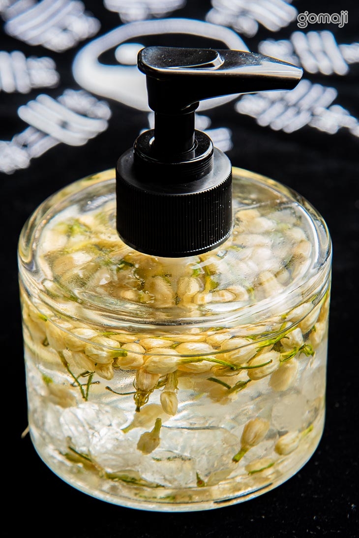 色彩、礦石、植物三效合一按摩油