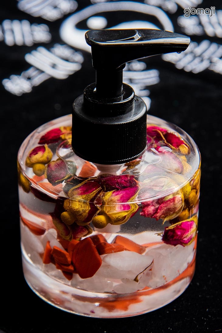 色彩、礦石、植物三效合一按摩油