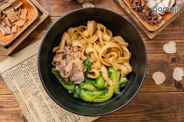 國民美食肉菜麵