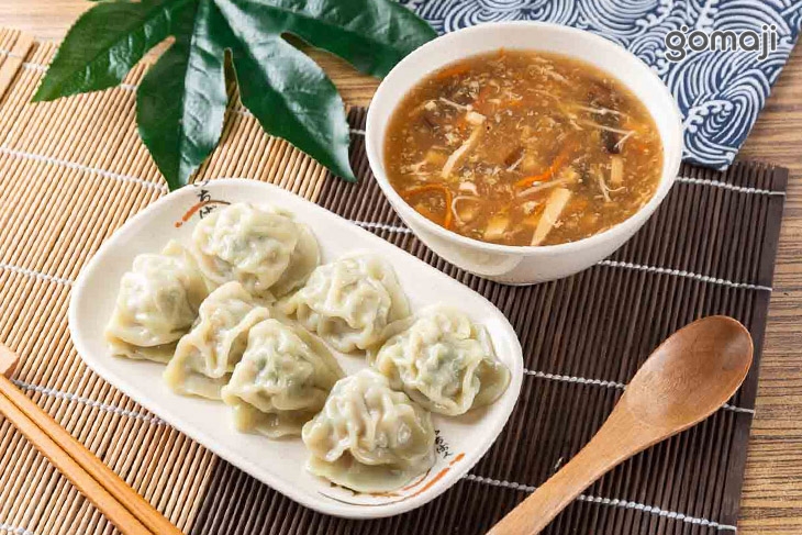 蒸餃（蔥肉）＋酸辣湯
