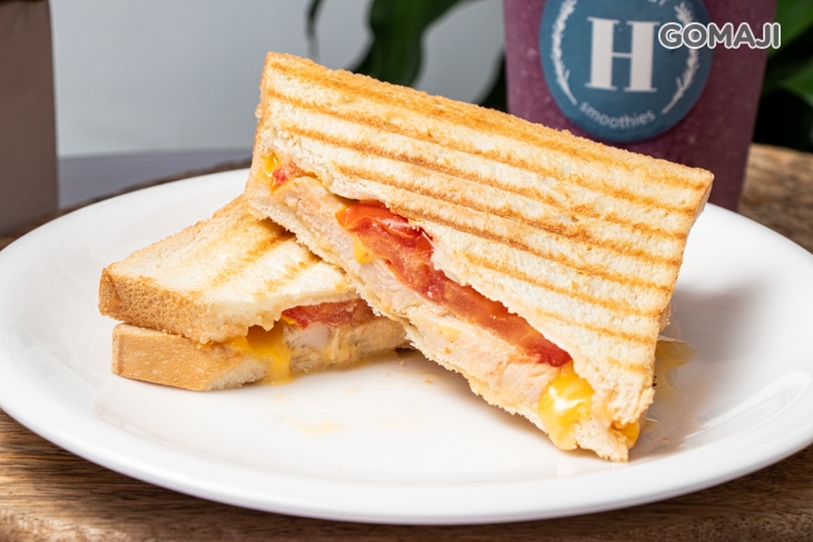 嫩雞舒肥帕尼尼