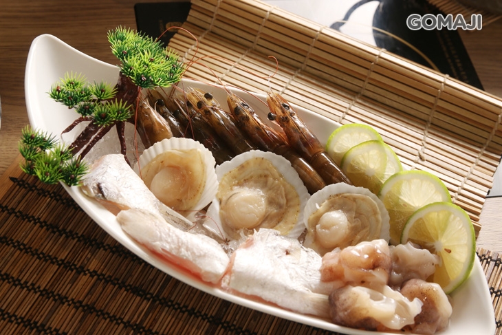 魚下巴/扇貝/白蝦/魷魚