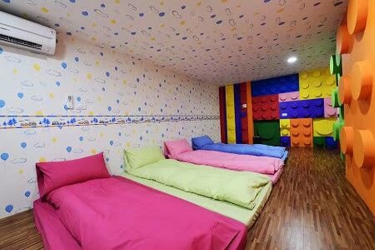 樓中樓八人積木屋