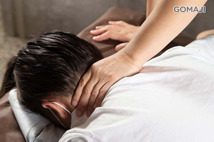 全身經骨活絡指壓按摩