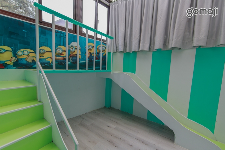 溜滑梯四人房(A)